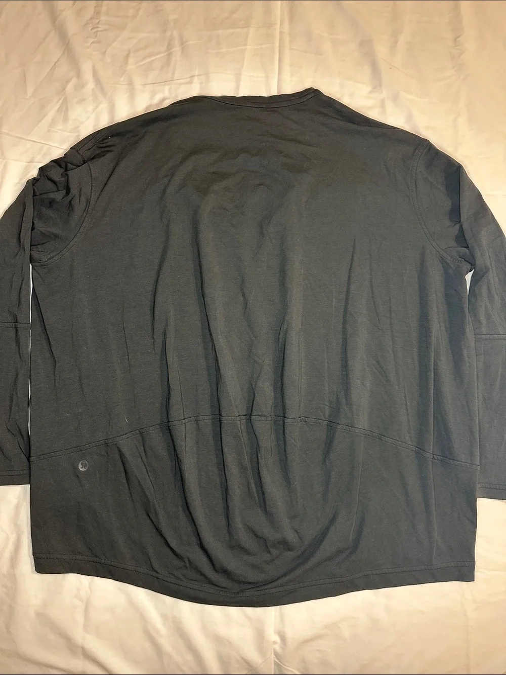 Lululemon Deep Charcoal V-Neck Long Sleeve Back in Action - 10